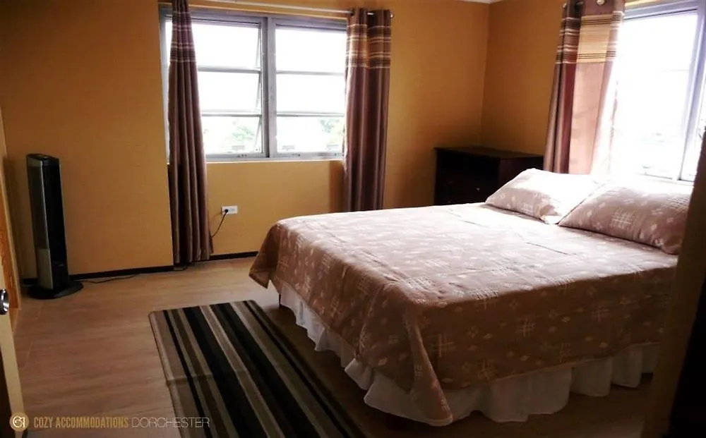 New Kingston Guest Apartments II 0*,