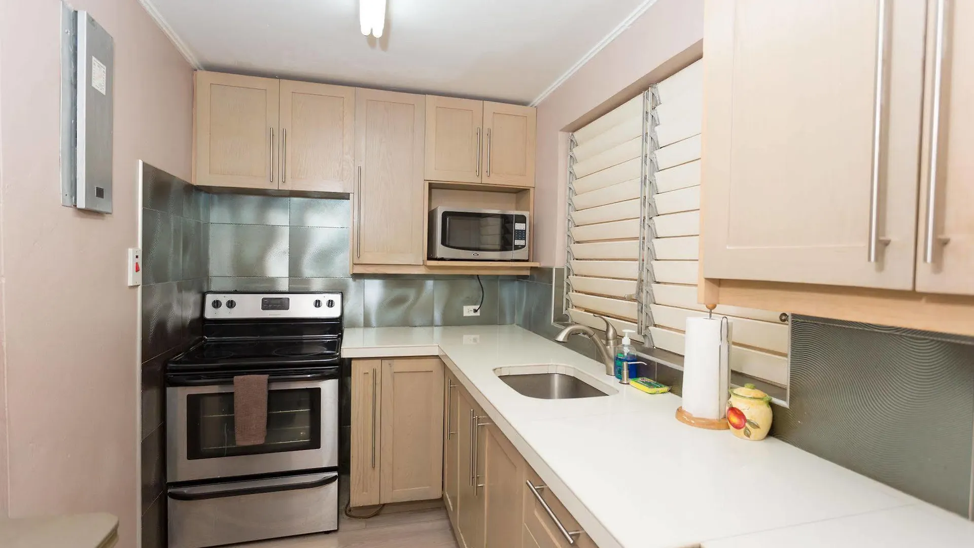 New Kingston Guest Apartments II
